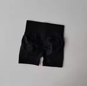 Women’s High-Waist Lifting Sports Shorts – Waist-Slimming, Comfort Fit